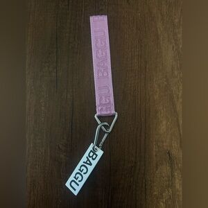 BAGGU peony keychain